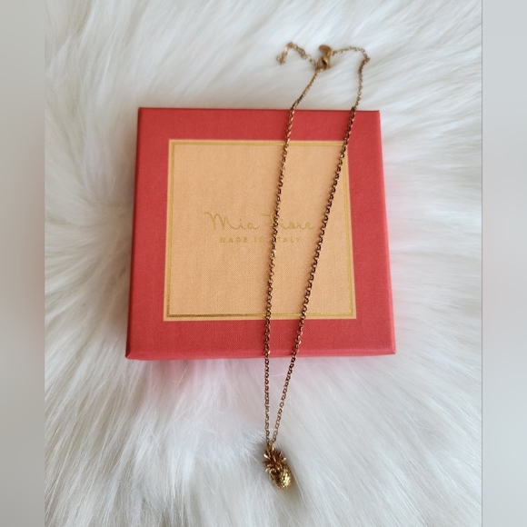 Mia Fiore Gold Pineapple Necklace - Picture 2 of 3